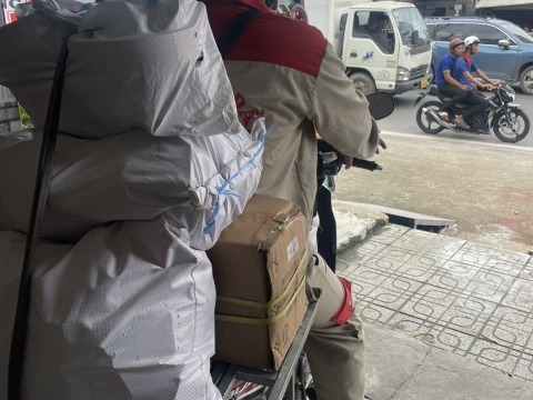 Giao xe đẩy hàng cho đại lý xe đẩy hàng ở Đồng Nai