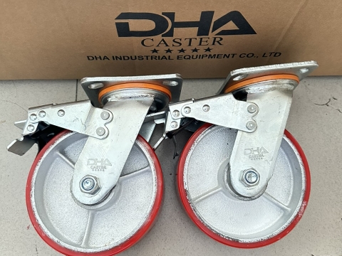 Bánh xe PU khóa đôi