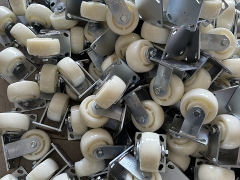 Giao bánh xe đẩy ra chành cho đại lý Bánh xe đẩy ở Bạc Liêu, Bánh xe đẩy Bạc Liêu